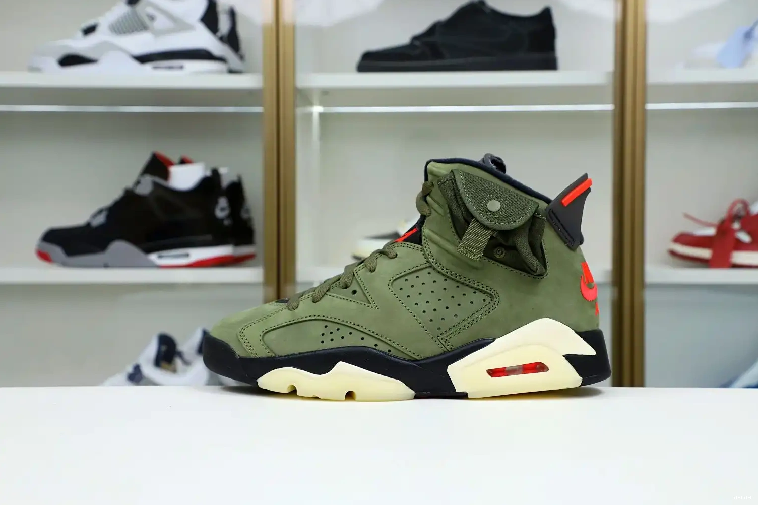 Kimikick SCOTT 'OLIVE' AIR TRAVIS RETRO JORDAN 6 X 0503